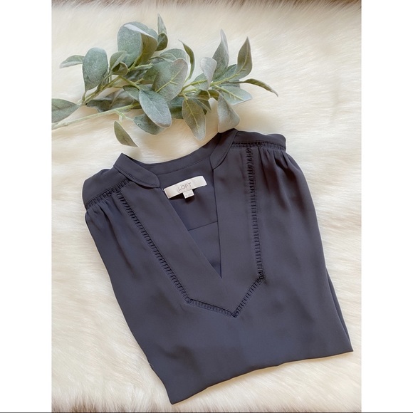 🍃Gray Blouse🍃 - Picture 3 of 5